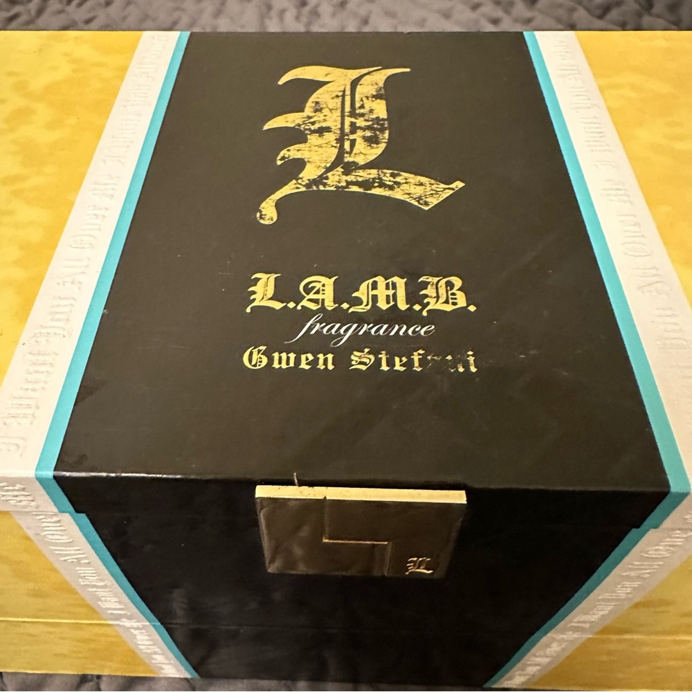 ⭐️ L.A.M.B. Gold and Black Fragrance Box with Teal Interior - Picture 4 of 16